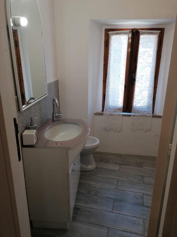 La Casetta Di Mimmi Castel Viscardo Exterior foto